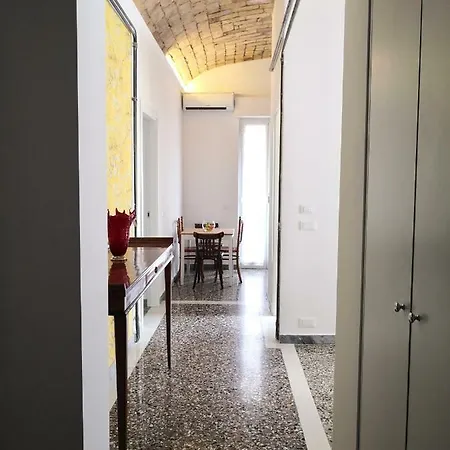 Maria's Apartment, Just Renovated! 로마